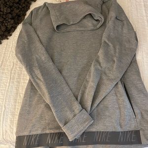 Women’s Nike turtleneck sweatshirt